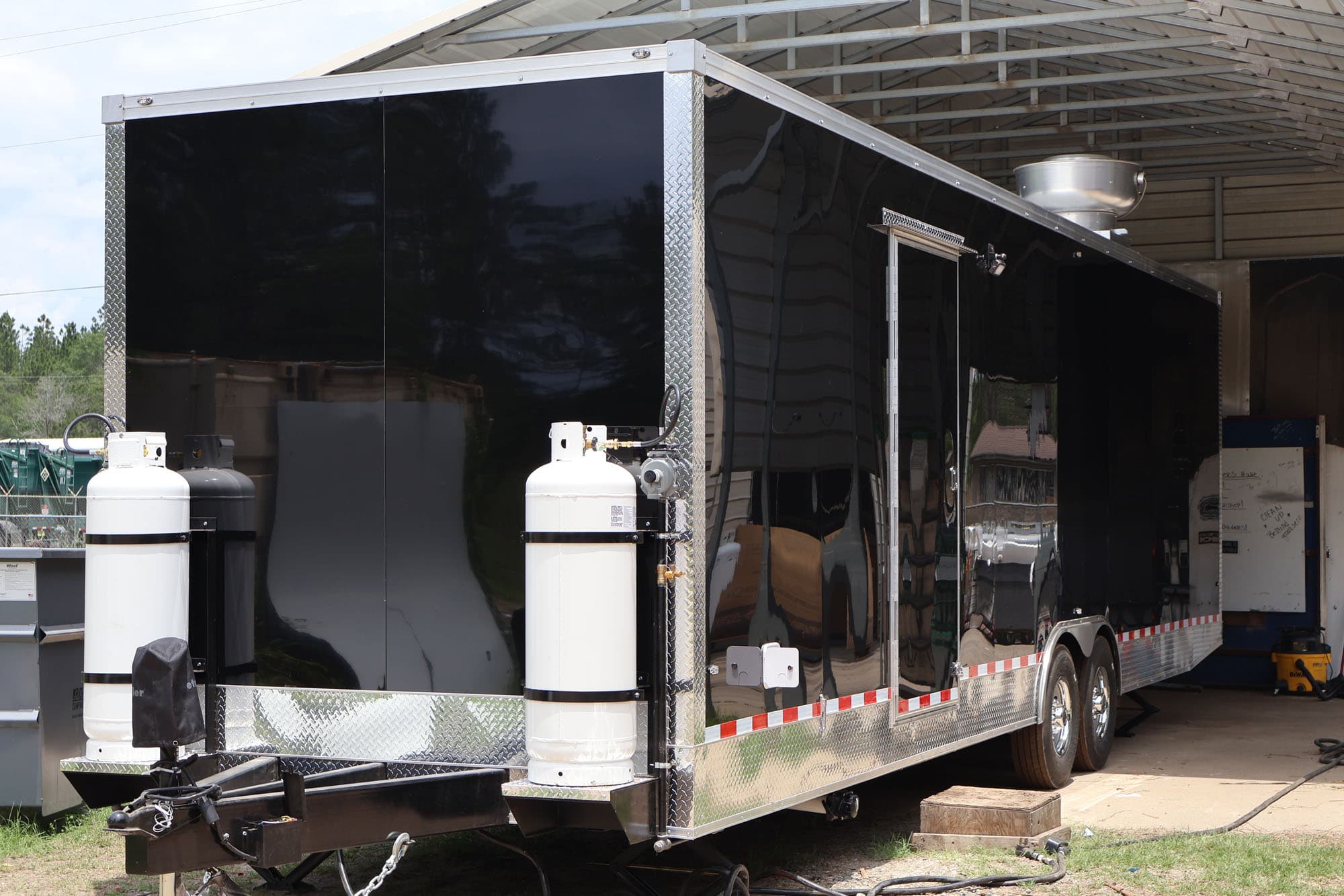 Completed Worldwide trailer build 16