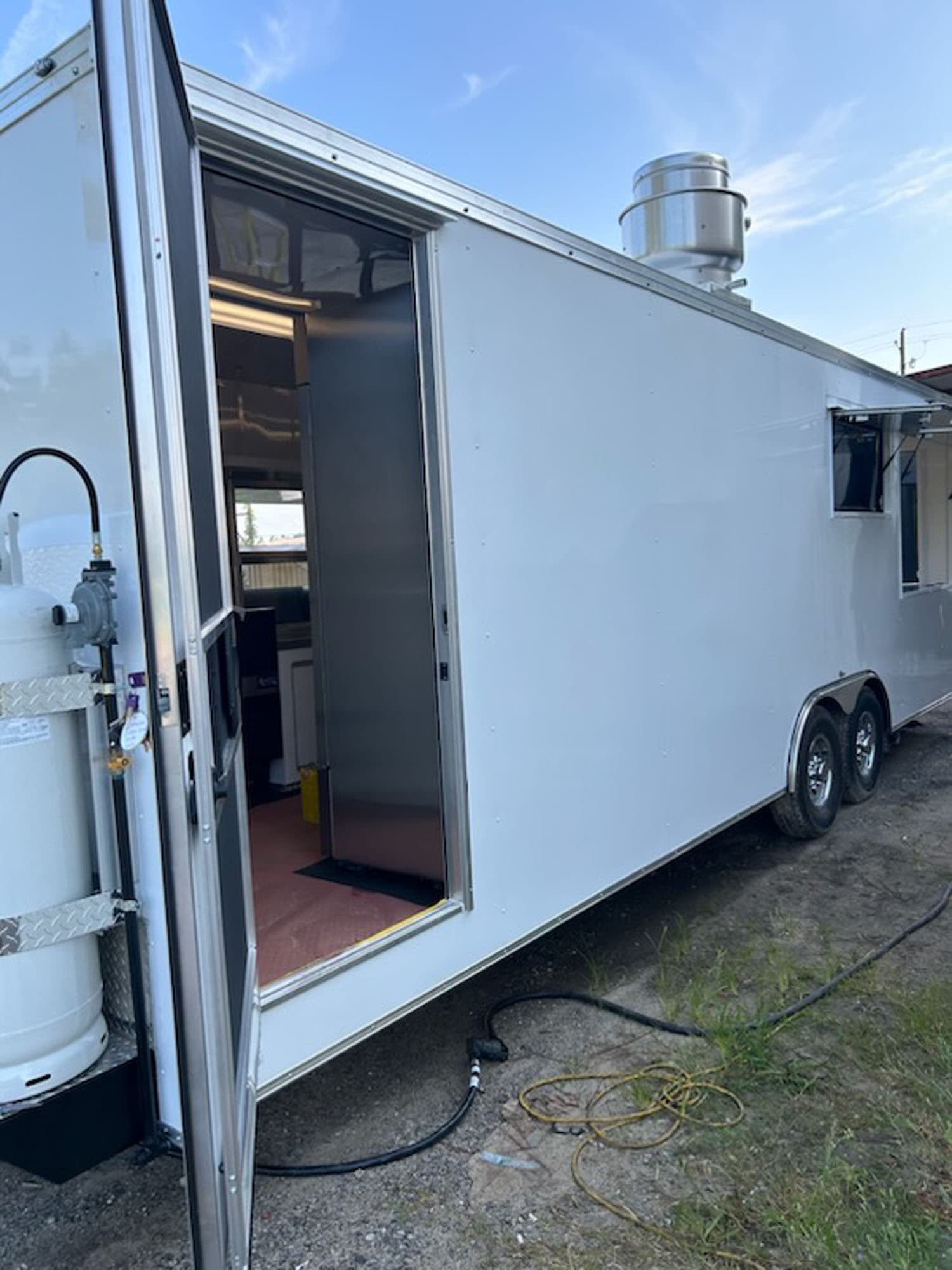 Completed Worldwide trailer build 95