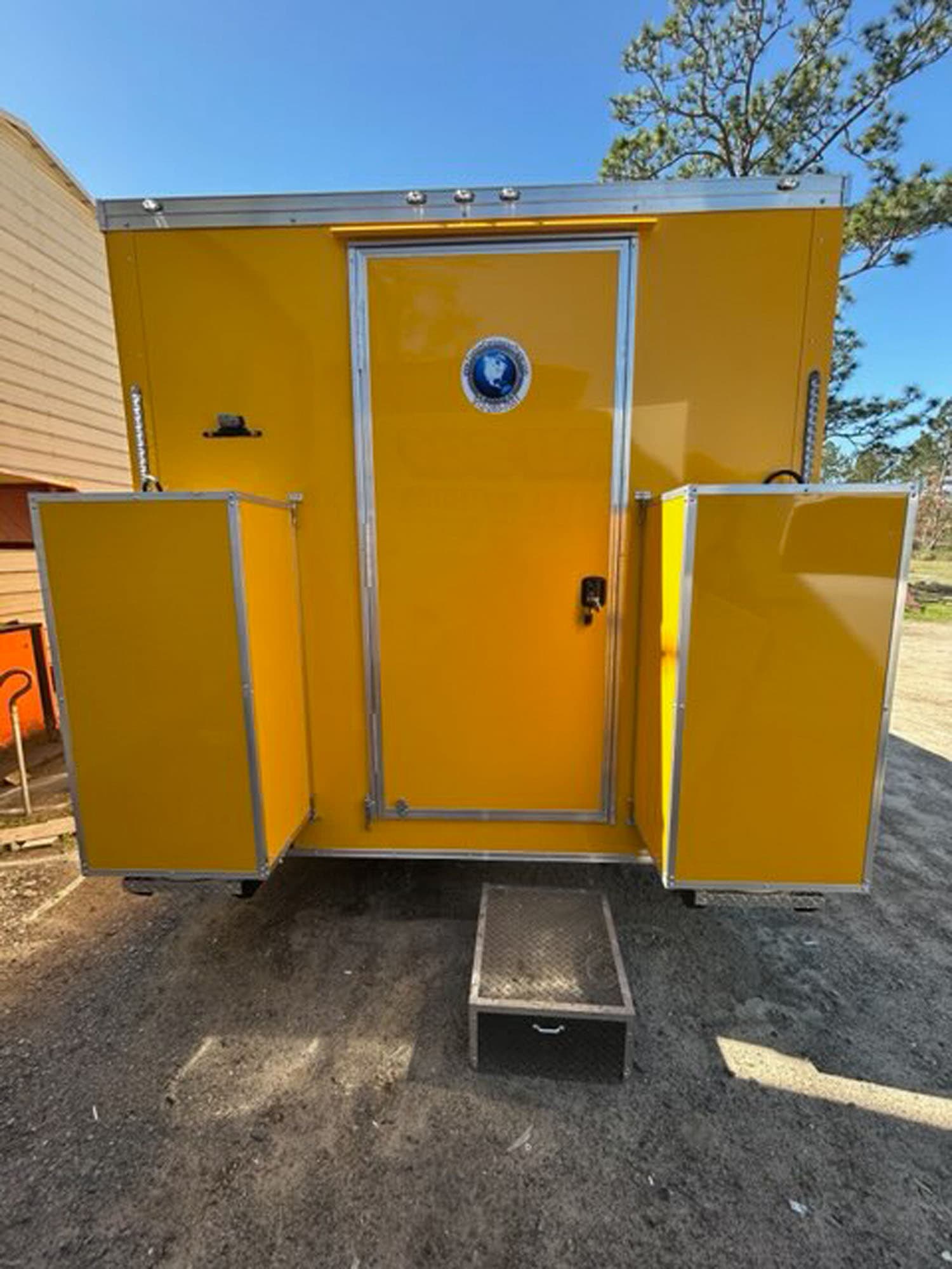 Completed Worldwide trailer build 107